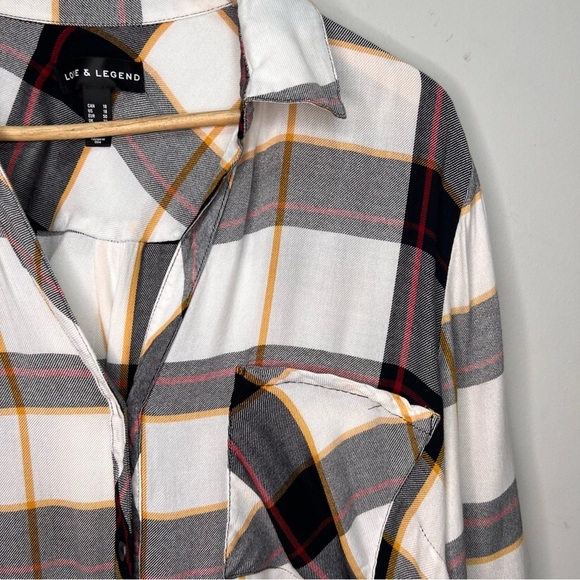 Addition Love & Legend Black & White Button Down Shirt Size 18 - Picture 4 of 12